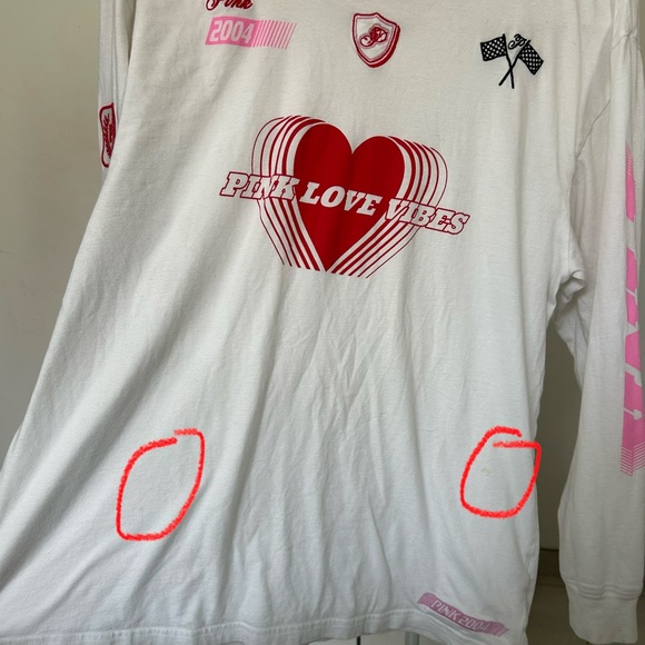 Victoria's Secret Pink Racing Campus Long Sleeve Tee in white - Picture 8 of 10